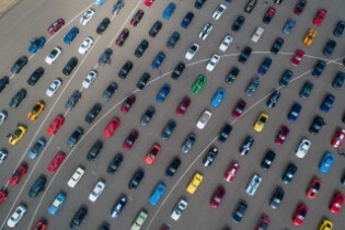 Ford Sets New World Record for Largest Mustang Meeting wi...